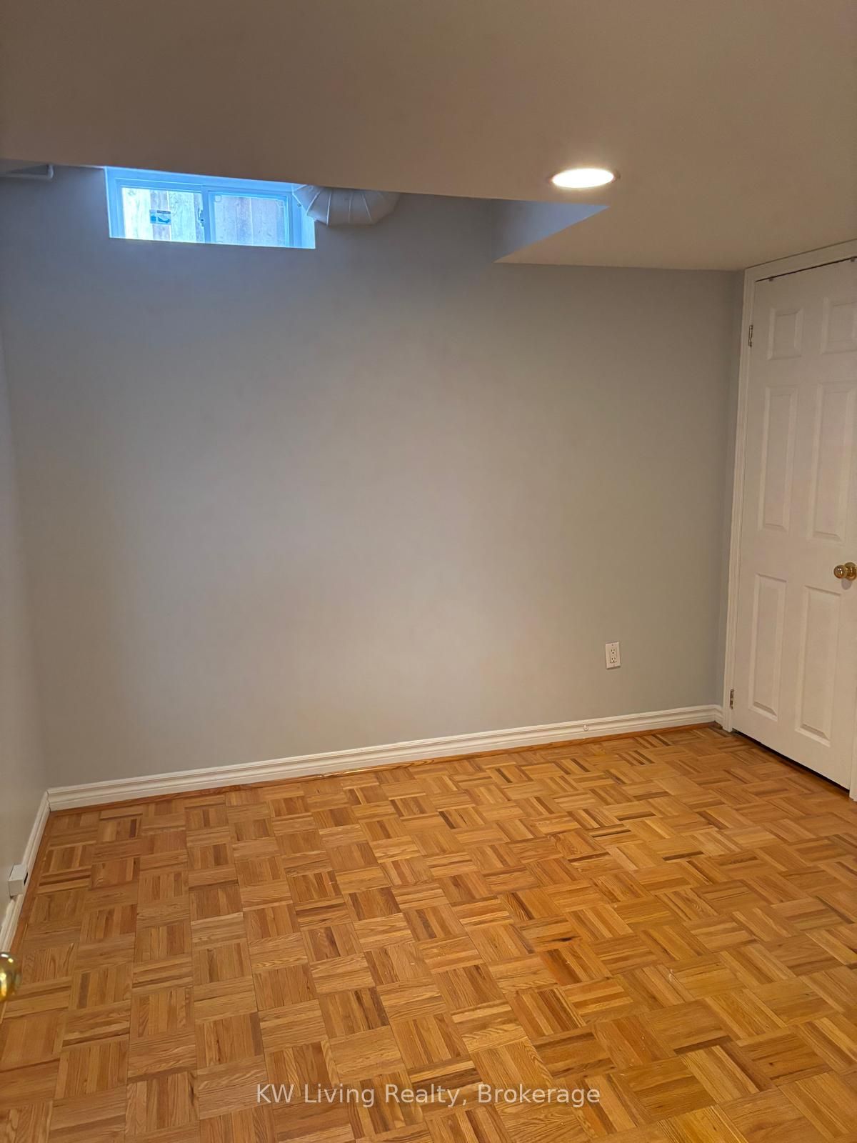 13 Beechgrove Crescent Bsmt