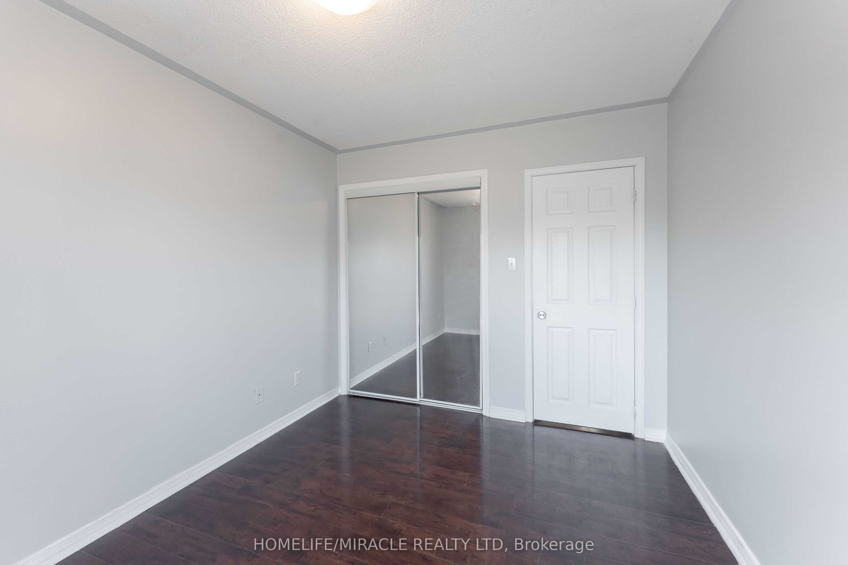 41 Milkweed Crescent