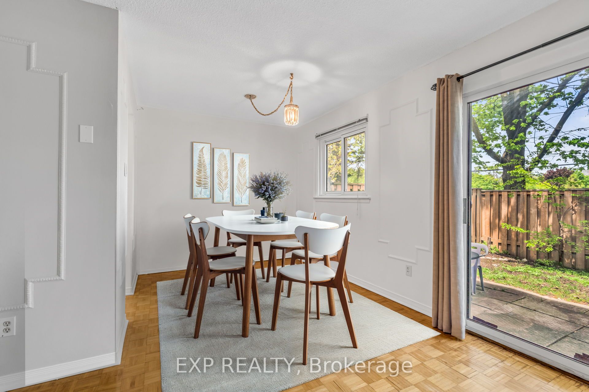 22 Niles Way 325
