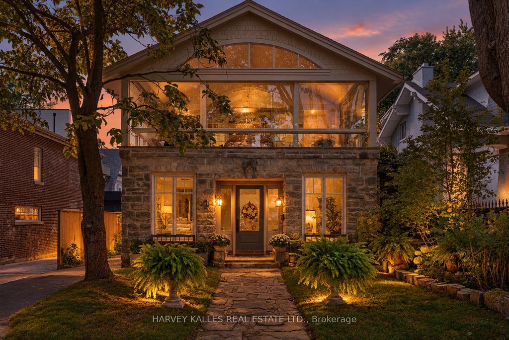 Photo of 4 Neville Park Boulevard, Toronto, ON M4E 3P6 (MLS # E13871354)