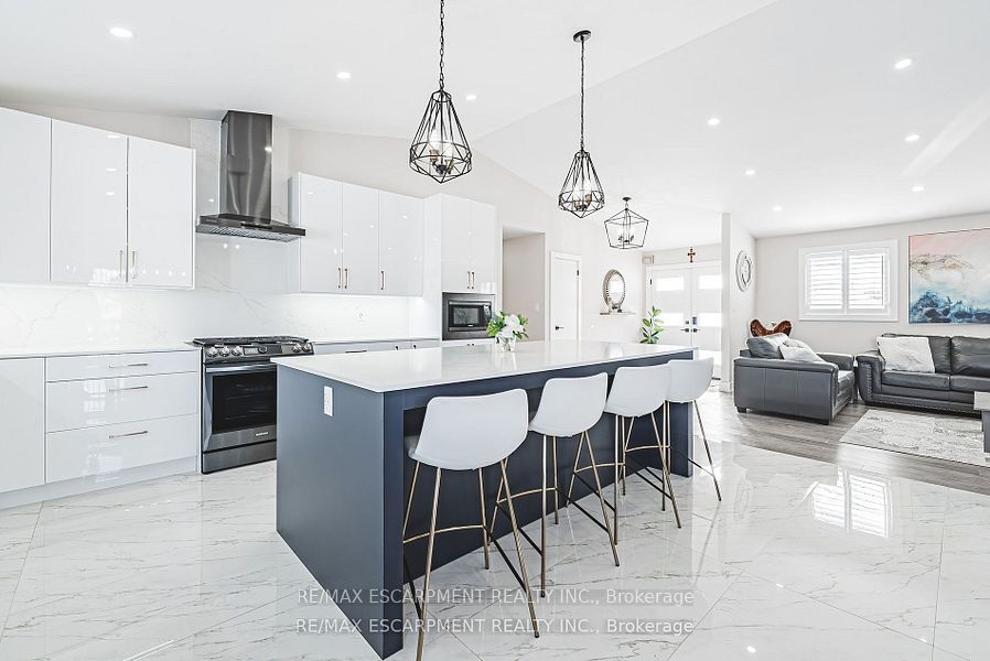 1796 Penny Lane