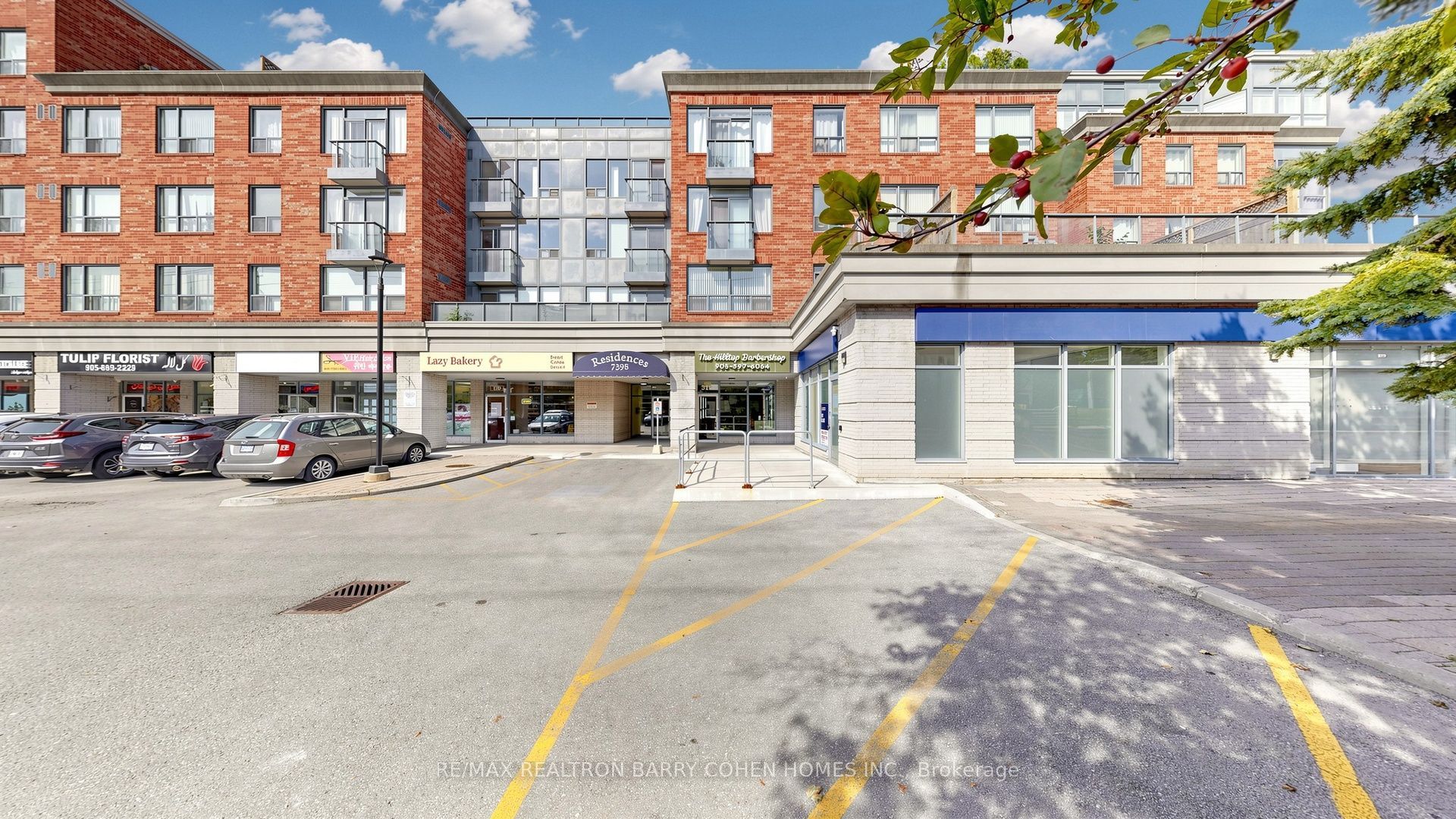 7398 Yonge Street 308