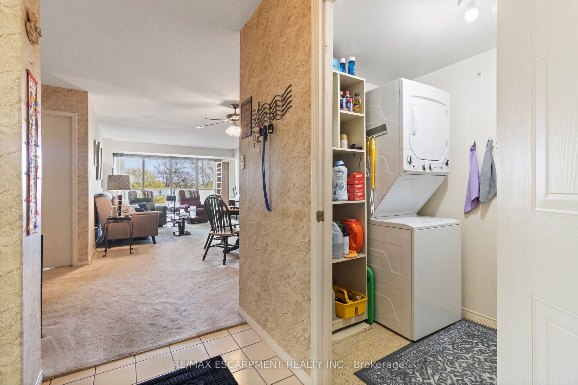 5070 Pinedale Avenue 302