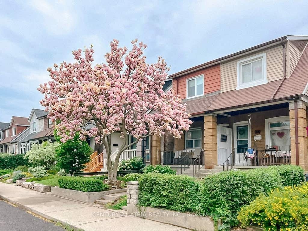 Photo of 63 Bastedo Avenue, Toronto, ON M1T 1P5 (MLS # E13600320)