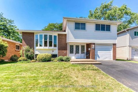 5289 Cindy Lane Burlington ON L7L 3Y4