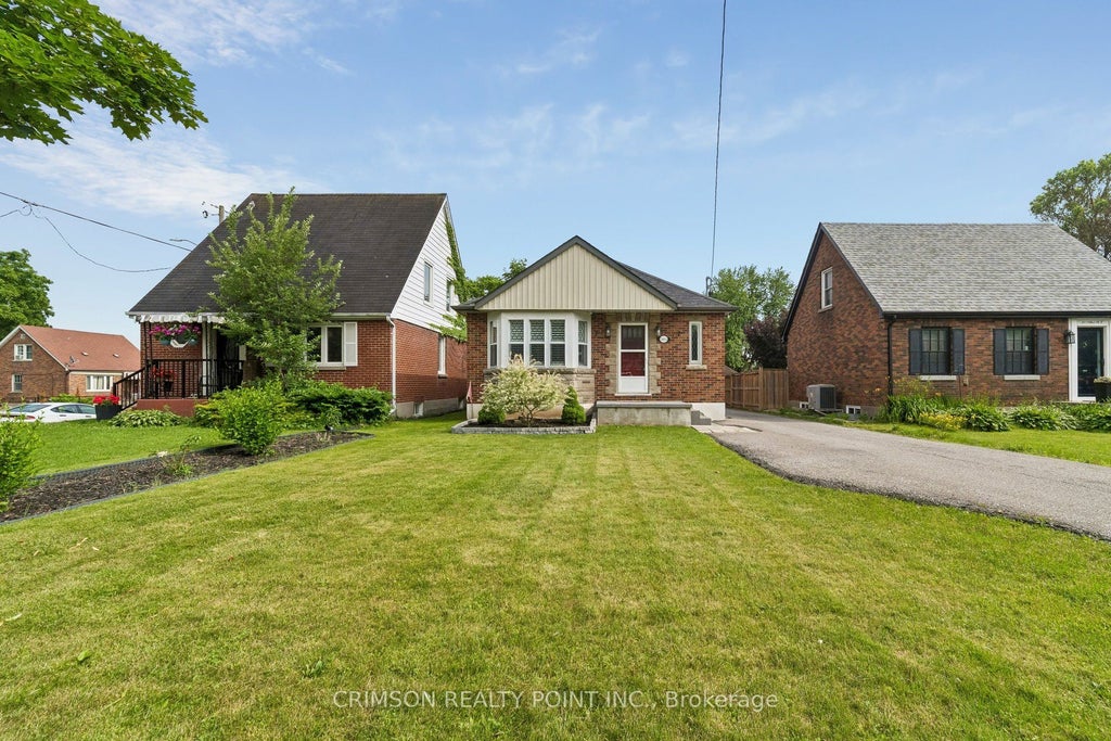 Photo of 503 Athol Street E, Oshawa, ON L1H 1L7 (MLS # E13832702)