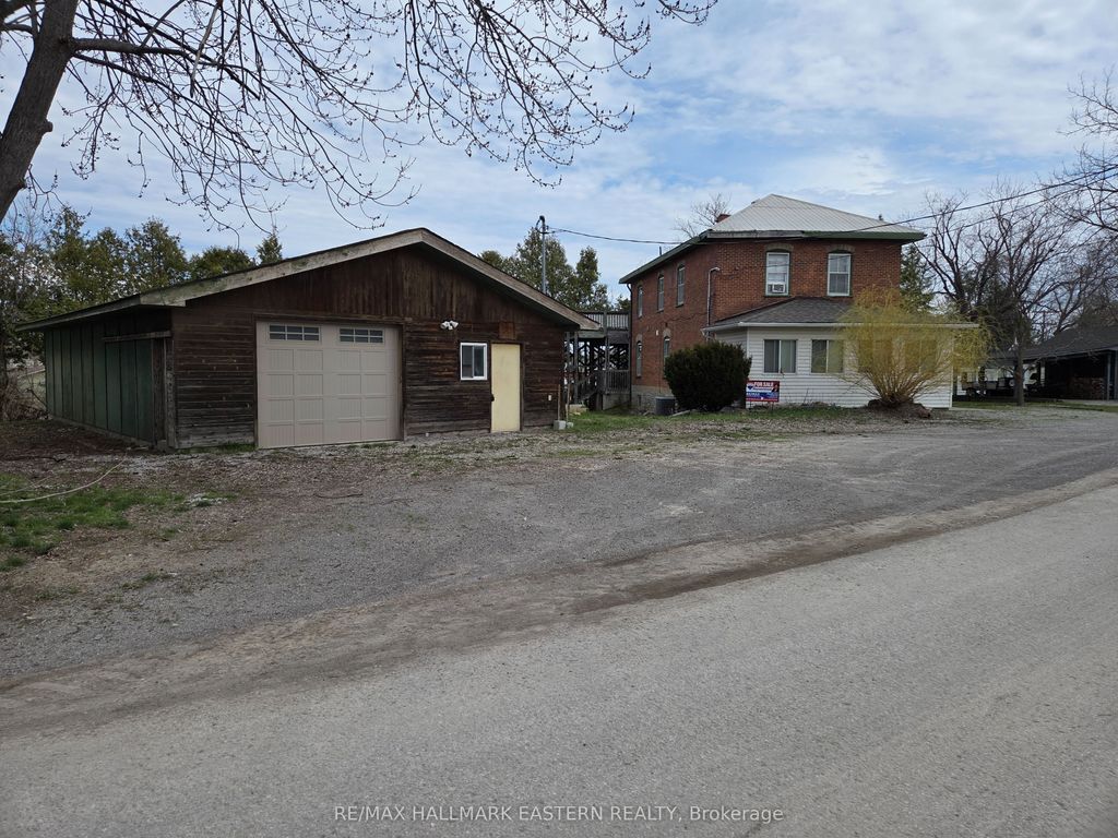 Photo of 10 Hill Street, Selwyn, ON K0L 2H0 (MLS # X12795634)