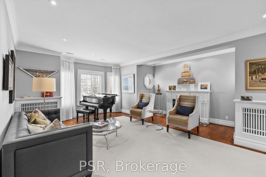 Photo of 31 Clarendon Avenue, Toronto, ON M4V 3C1 (MLS # C12892362)