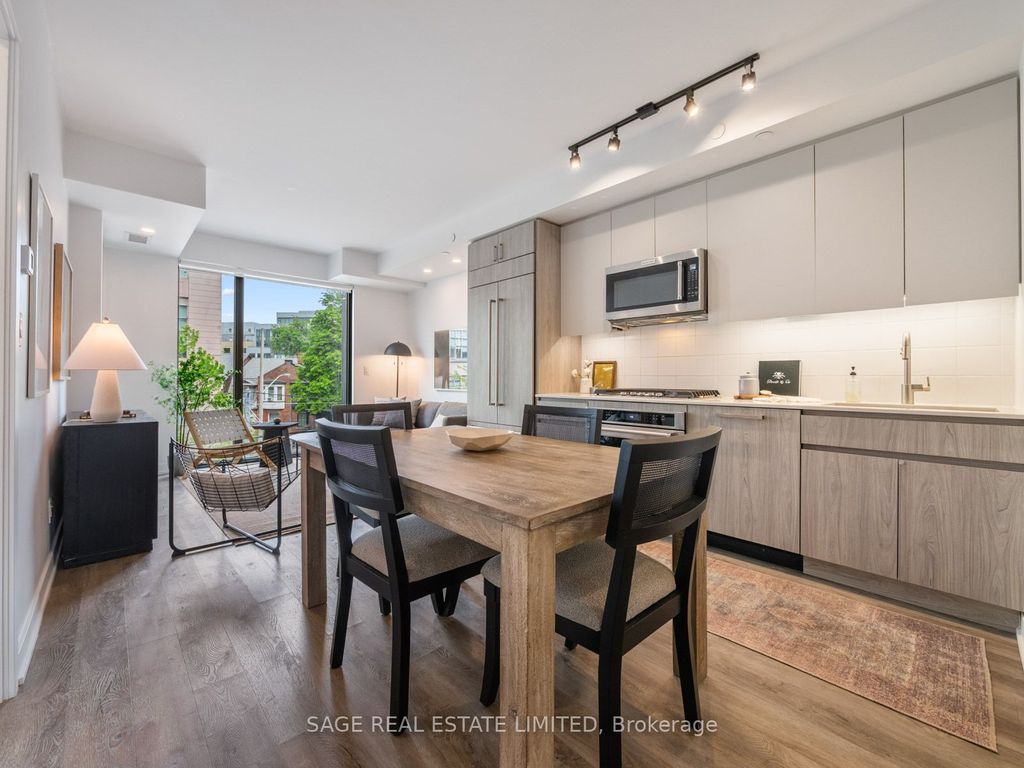 Photo of 430 Roncesvalles Avenue #304, Toronto, ON M6R 0A6 (MLS # W13421564)