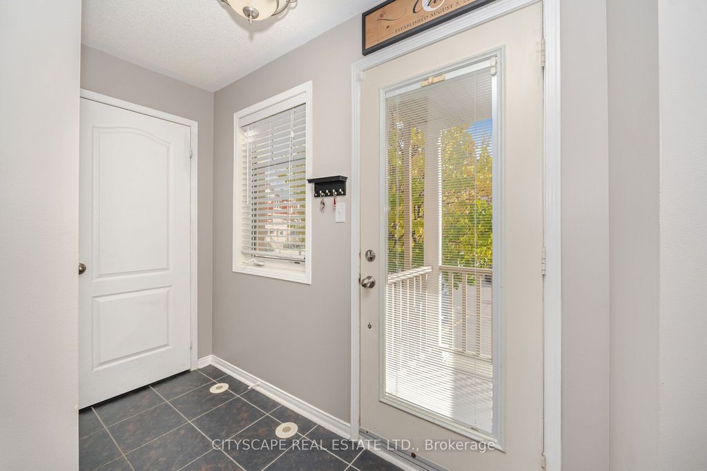 Photo of 5050 Intrepid Drive #14, Mississauga, ON L5M 0E5 (MLS # W12483109)