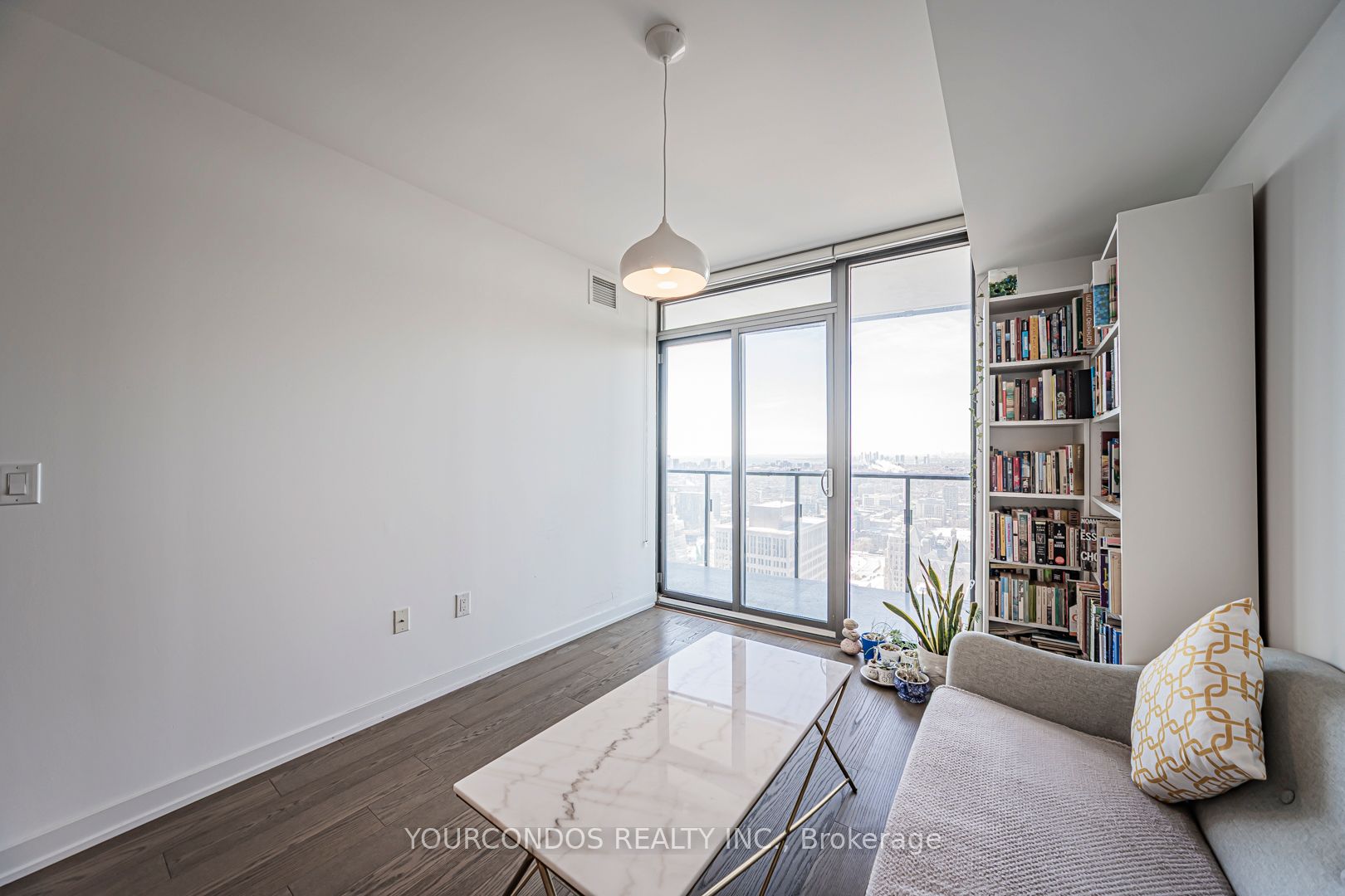 11 Wellesley Street W 4206