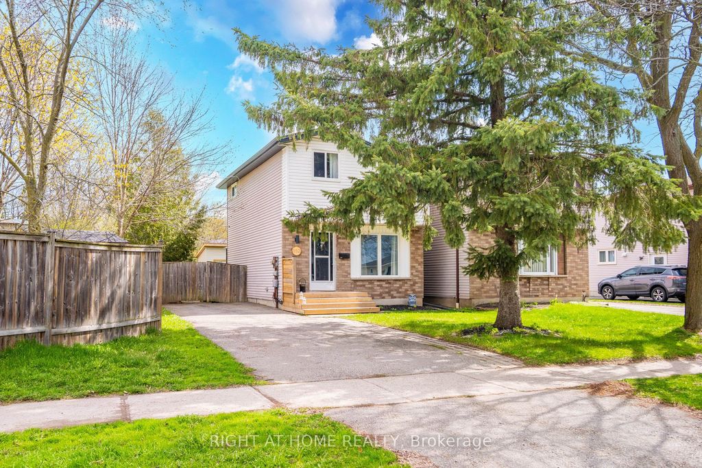 Photo of 152 Hadati Road, Guelph, ON N1E 6P4 (MLS # X13077880)