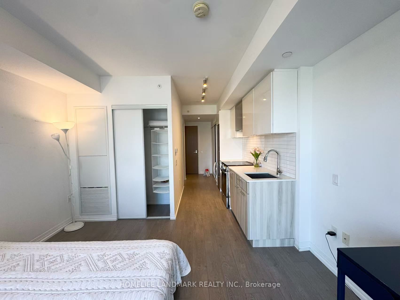 251 Jarvis Street 1601