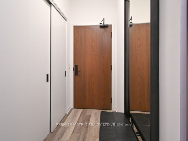 2118 Bloor Street W 505