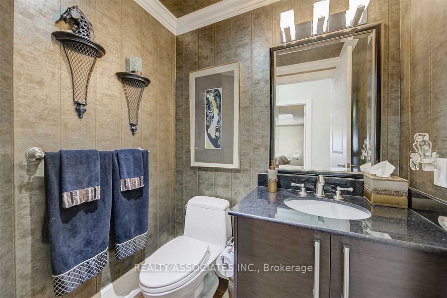 662 Sheppard Avenue E 1404