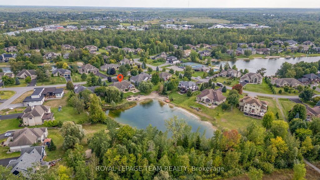 Photo of 6903 Lake Forest Walk, Greely - Metcalfe - Osgoode - Vernon and Area, ON K4P 1R7 (MLS # X12475187)