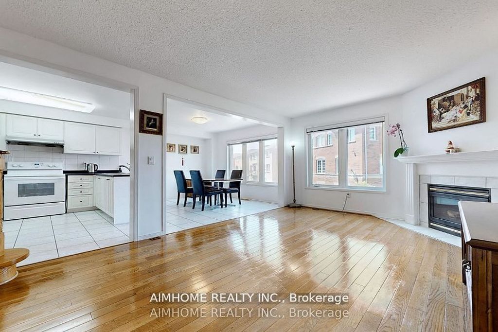 Photo of 46 Via Torre Drive, Toronto, ON M6M 5J8 (MLS # W12417884)