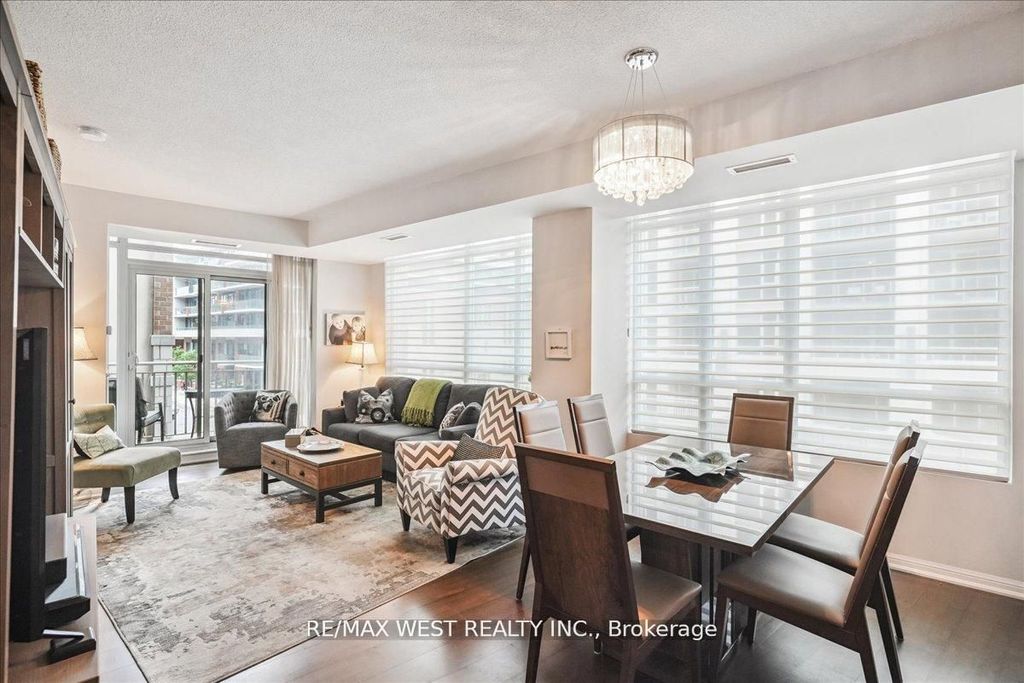 Photo of 628 Fleet Street #324, Toronto, ON M5V 1A8 (MLS # C12512342)