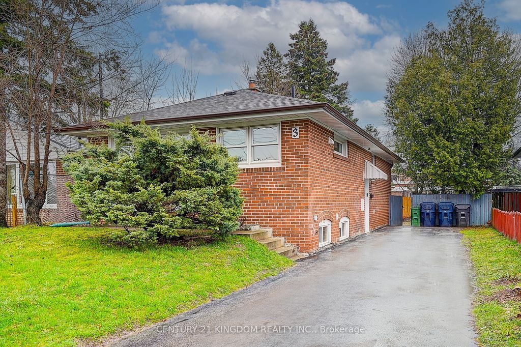 Photo of 3 Botany Hill Road, Toronto, ON M1G 3K1 (MLS # E13009440)