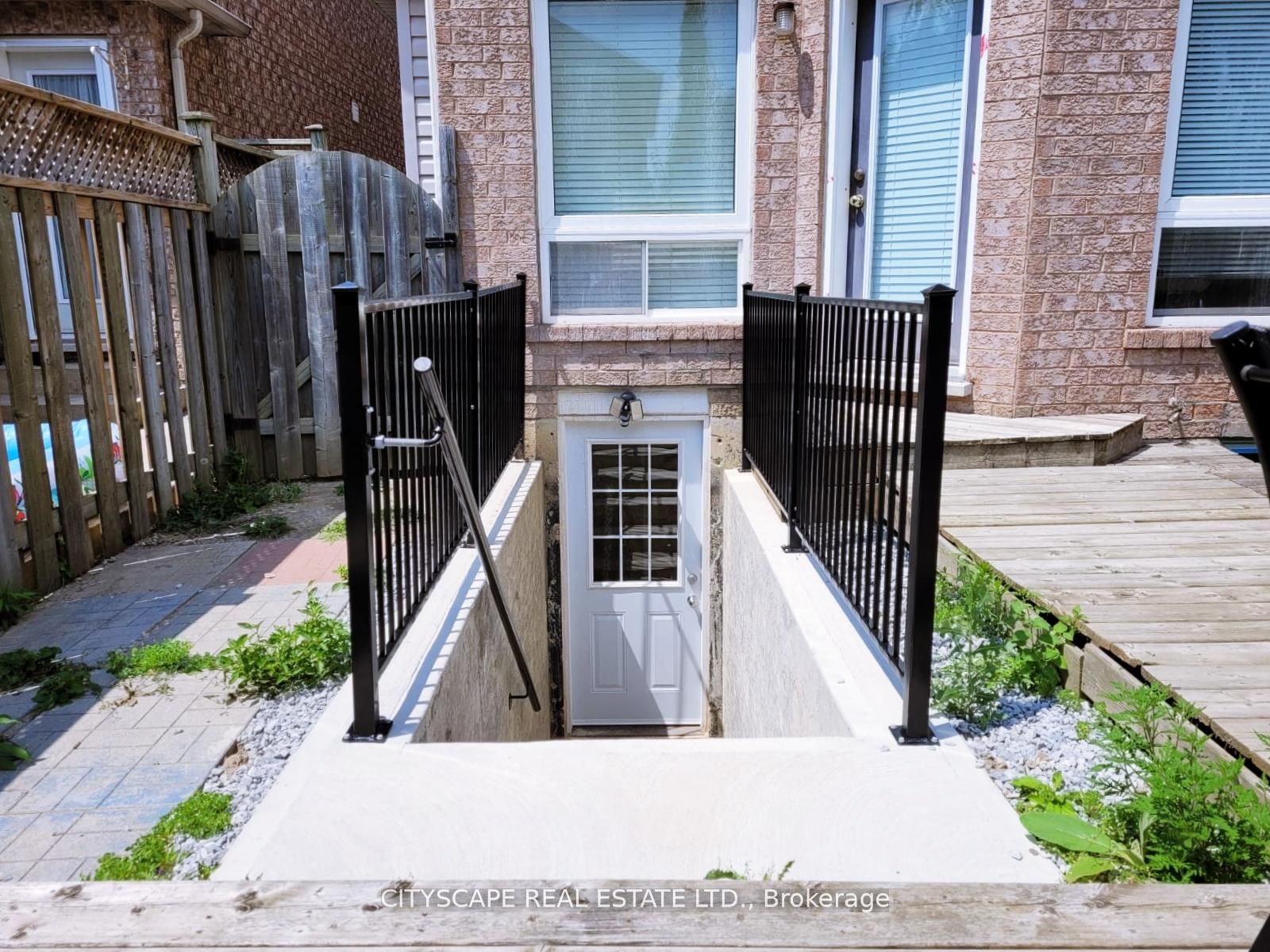 3754 Milkwood Crescent Bsmt
