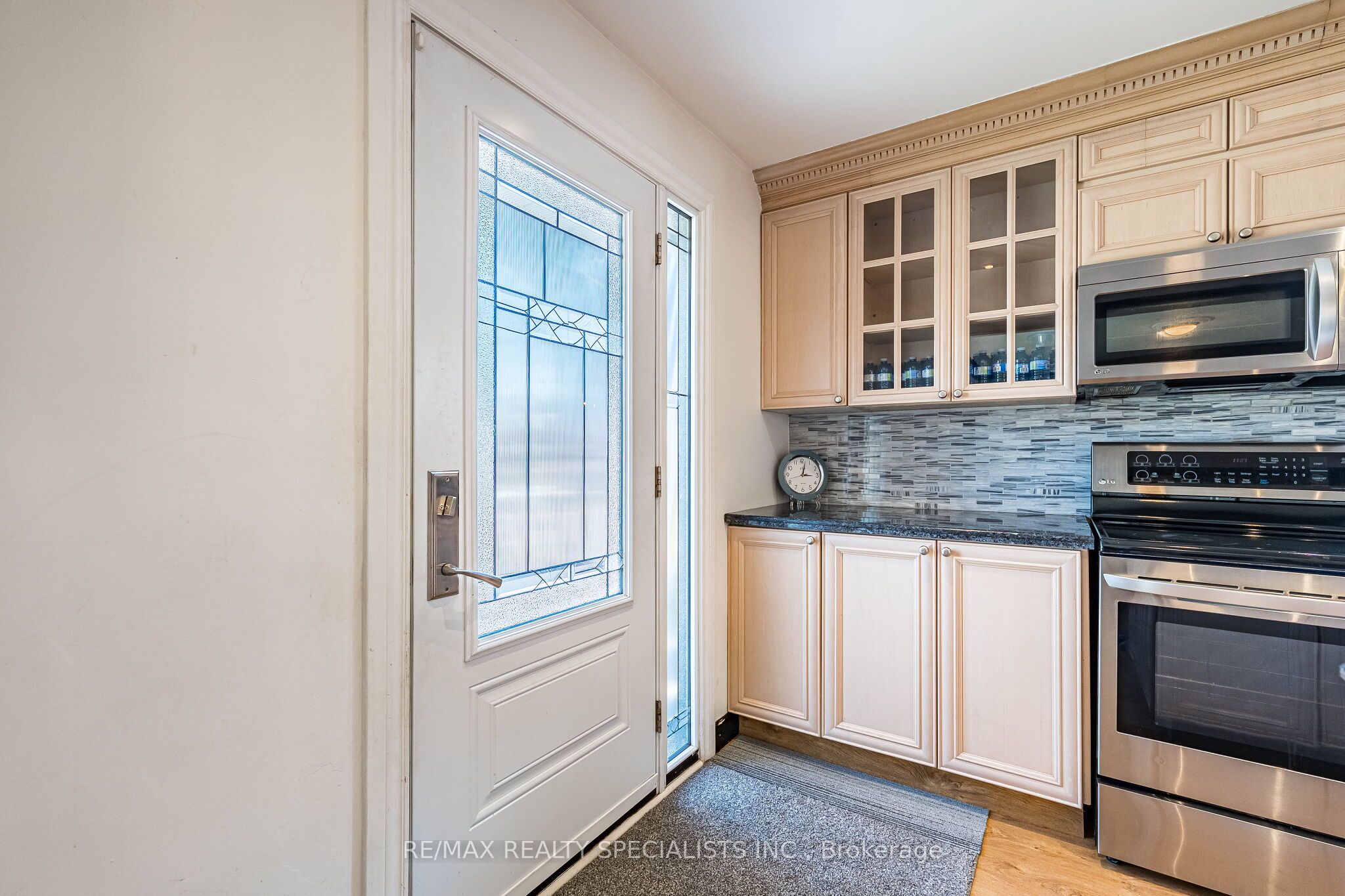 321 Kingsleigh Court