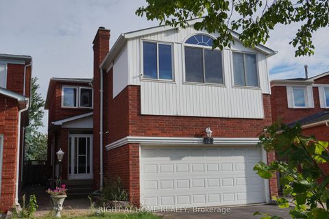 121 Badessa Circle Lower Vaughan ON L4J 6E2