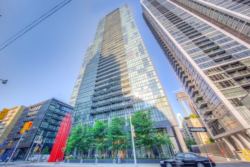 Photo of 110 Charles Street E #1602, Toronto, ON M4Y 1T5 (MLS # C12474233)