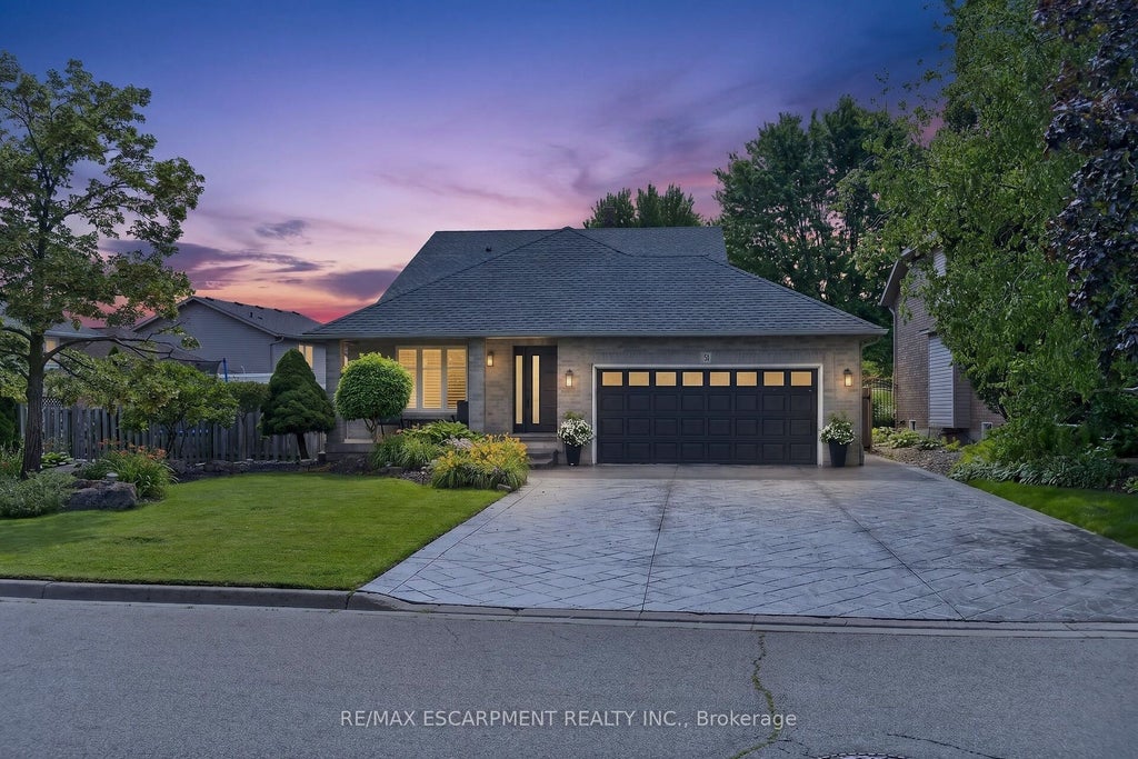 Photo of 51 Cabriolet Crescent, Hamilton, ON L9K 1K5 (MLS # X13538732)