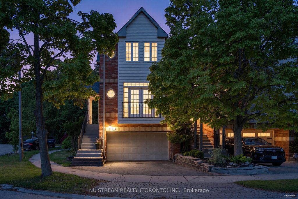 Photo of 36 Crispin Court, Markham, ON L3R 4G6 (MLS # N13219834)