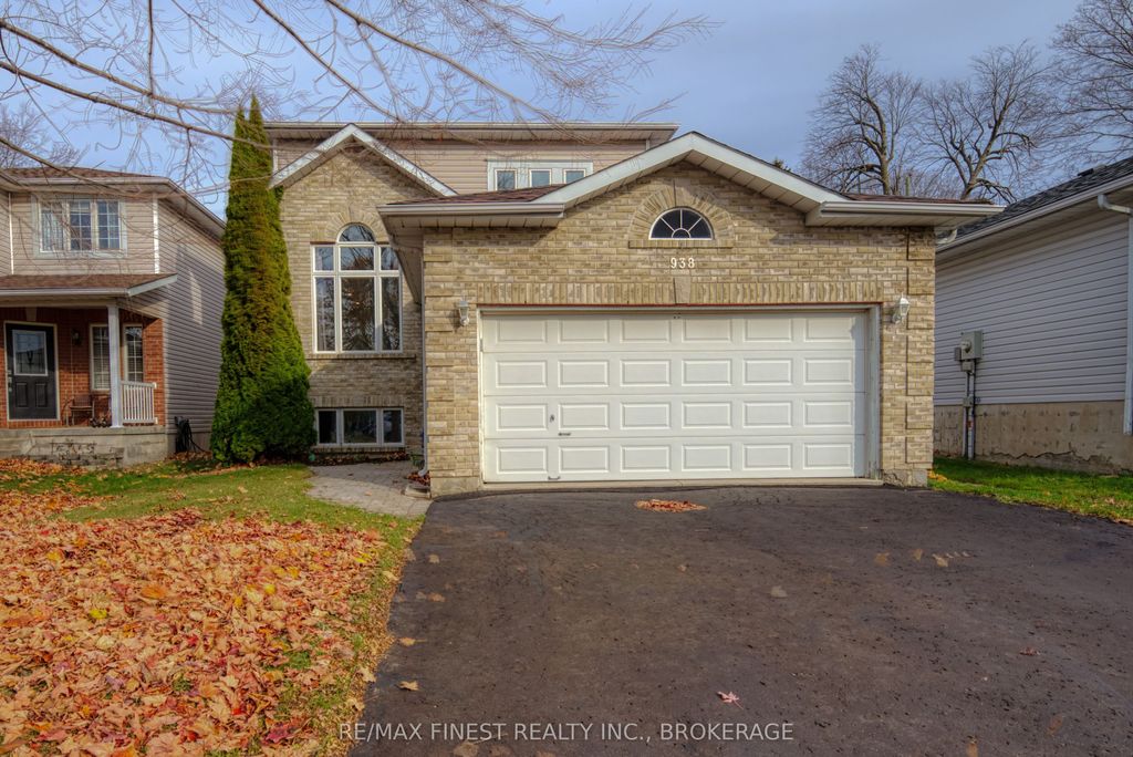 Photo of 938 Lombardy Street, Kingston, ON K7M 9C2 (MLS # X12431801)