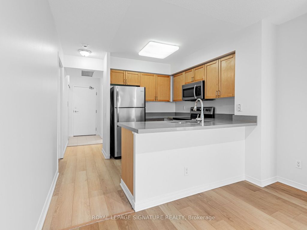 Photo of 30 Harrison Garden Boulevard #2306, Toronto, ON M2N 7A9 (MLS # C13101064)
