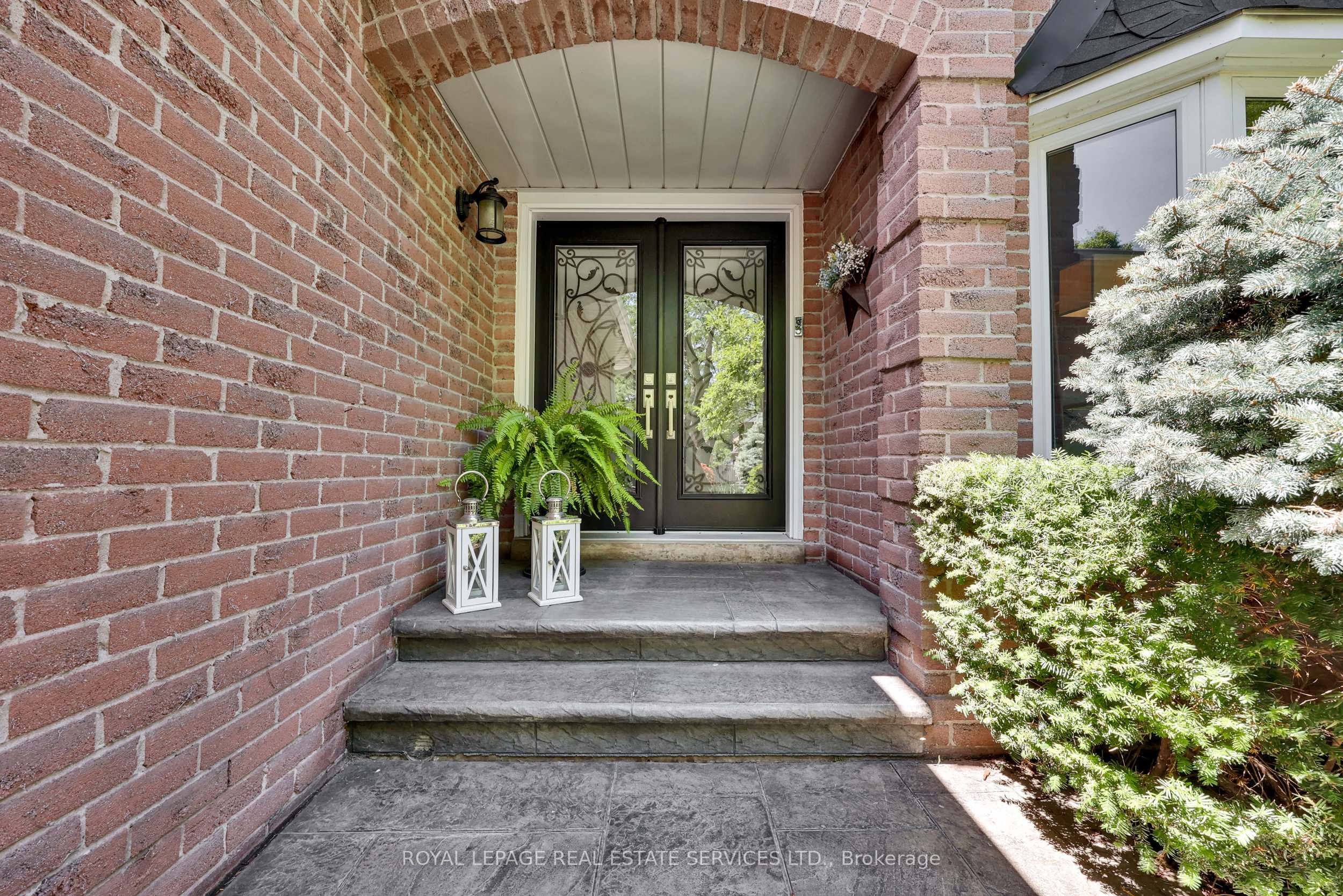 1311 Fieldcrest Lane