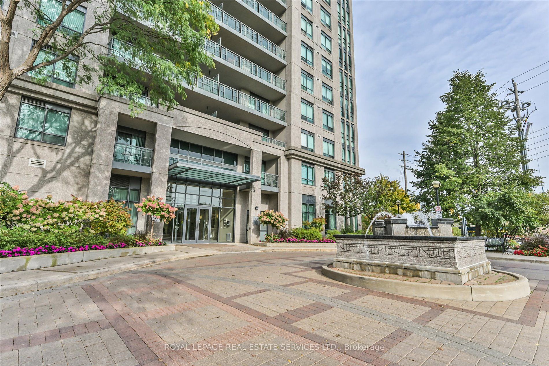 38 Fontenay Court 305
