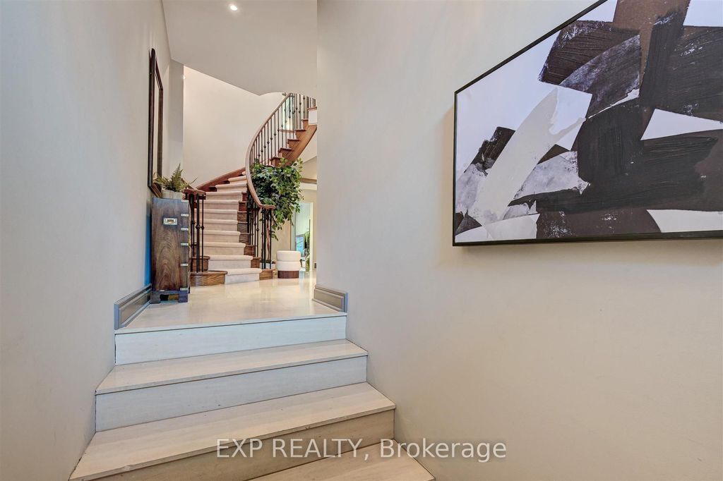 Photo of 13 Balmoral Avenue, Toronto, ON M4V 1J5 (MLS # C12431421)