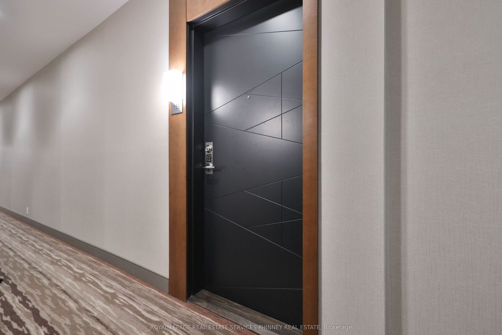 Photo of 1575 Lakeshore Road W #155, Mississauga, ON L5J 0B1 (MLS # W12714040)