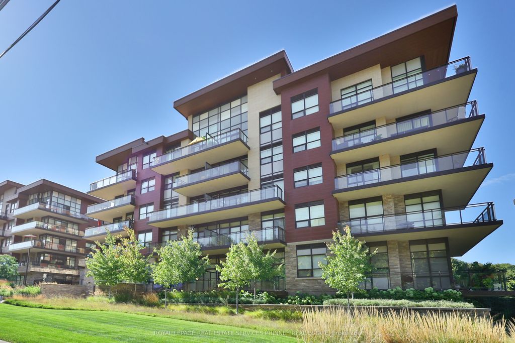 Photo of 1575 Lakeshore Road W #155, Mississauga, ON L5J 0B1 (MLS # W12714040)