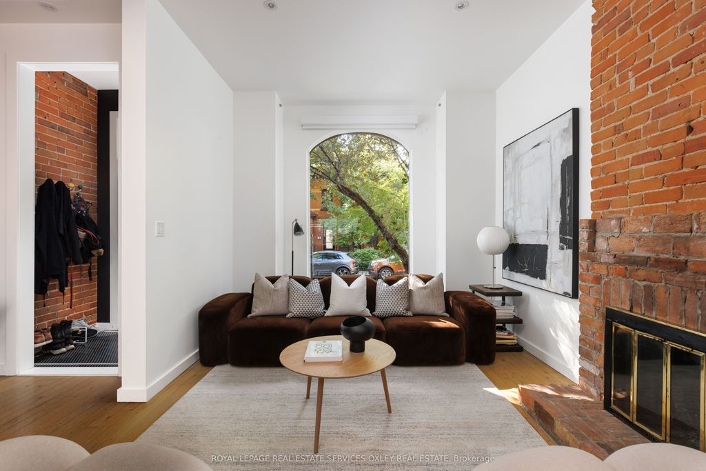 Photo of 37 Gwynne Avenue, Toronto, ON M6K 2C2 (MLS # W12438447)