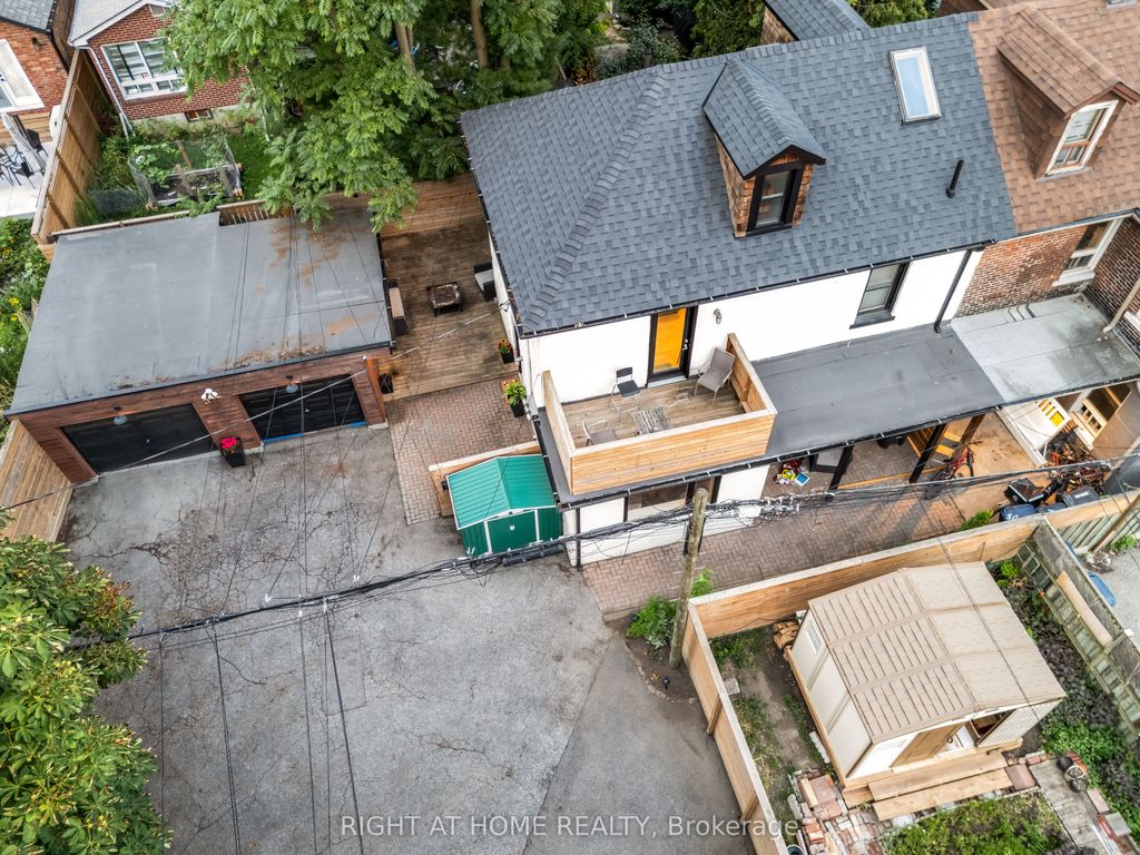 Photo of 377 Lansdowne Avenue, Toronto, ON M6H 3Y2 (MLS # C12397738)