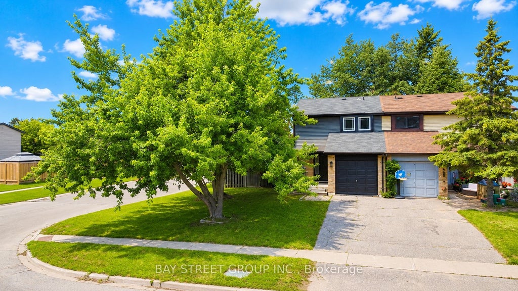 Photo of 245 Browning Trail, Barrie, ON L4N 5C9 (MLS # S13632320)