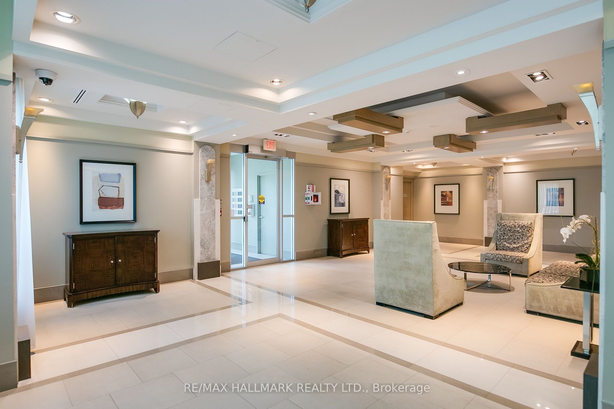 319 Merton Street 602