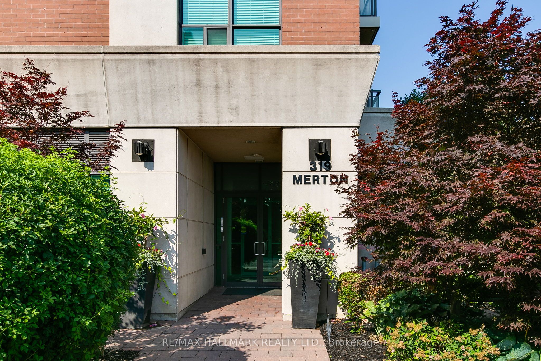 319 Merton Street 602