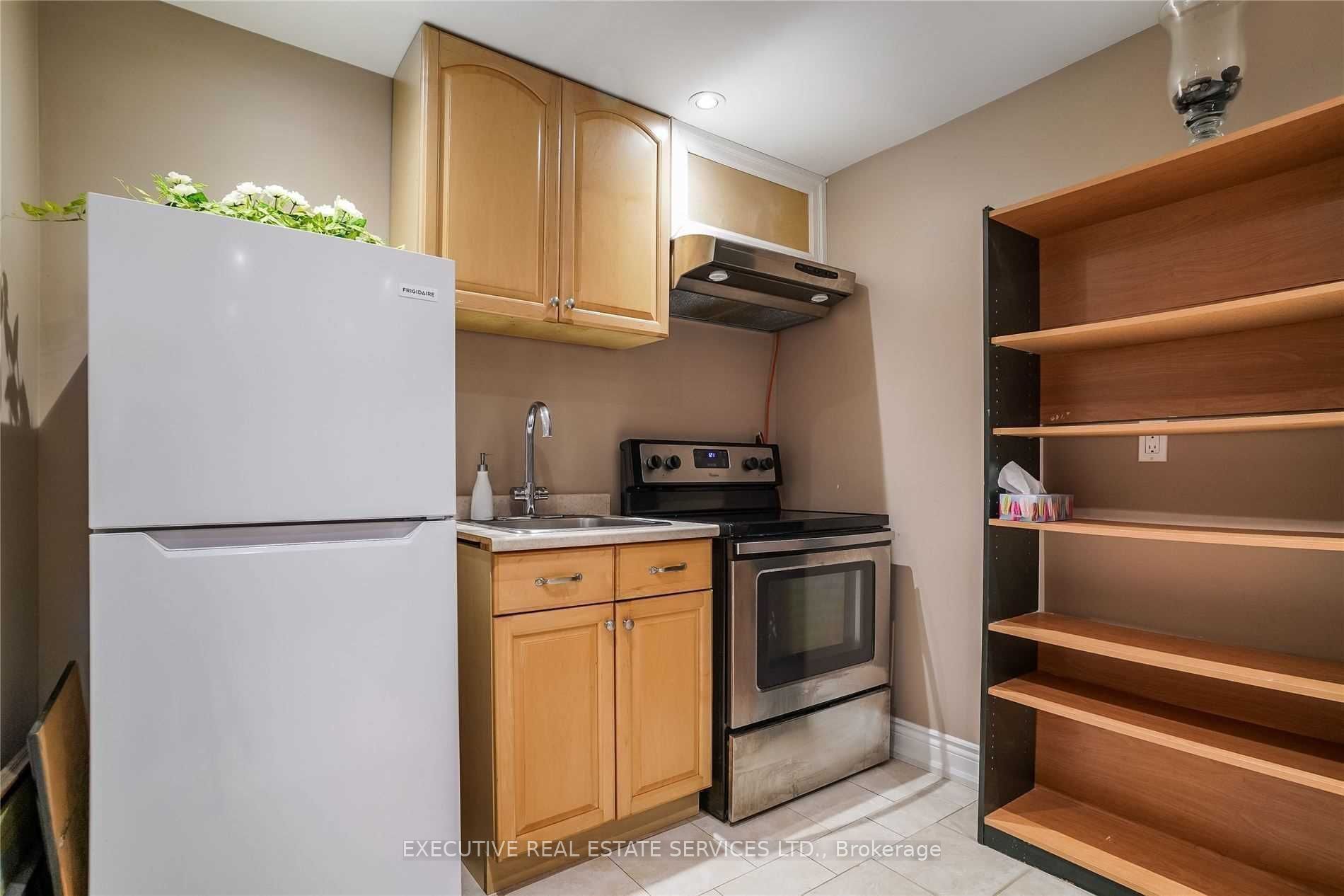 1810 South Sheridan Way