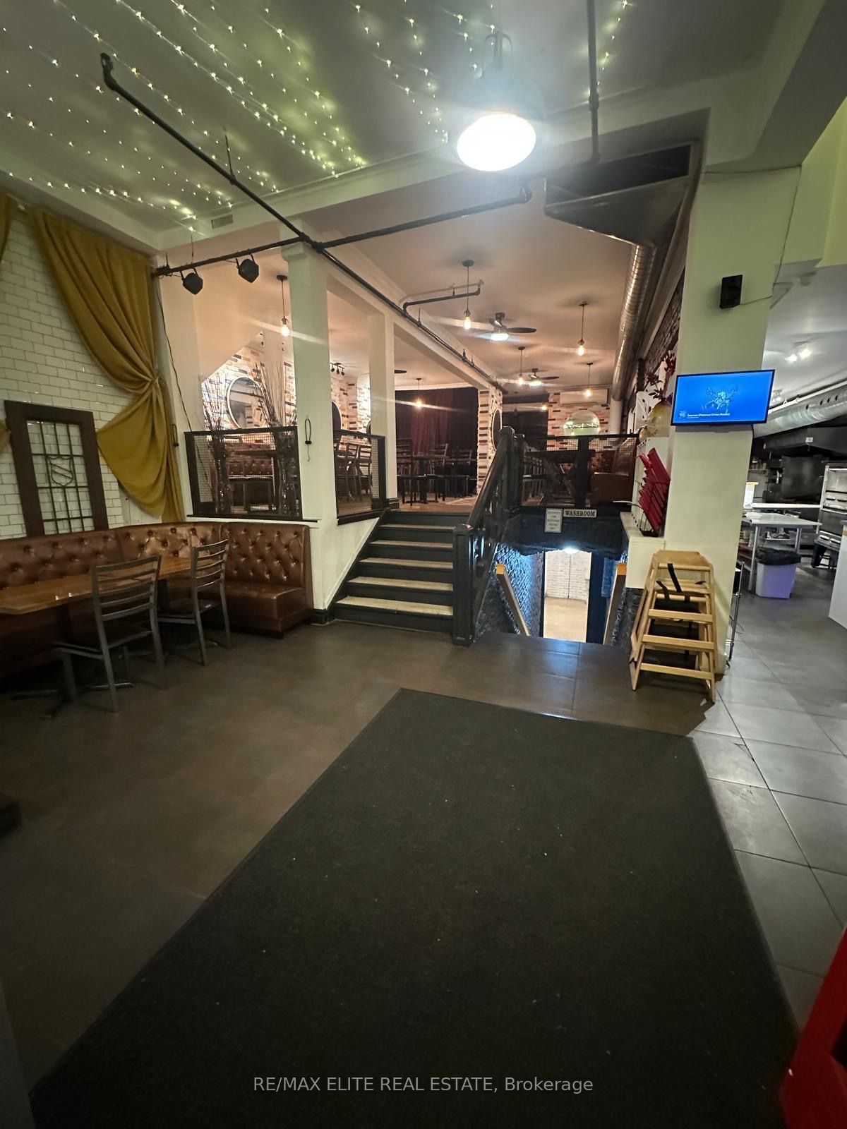 89 Roncesvalles Avenue