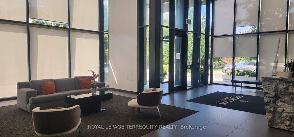 Photo of 11 Lillian Street #501, Toronto, ON M4S 0C3 (MLS # C13616760)