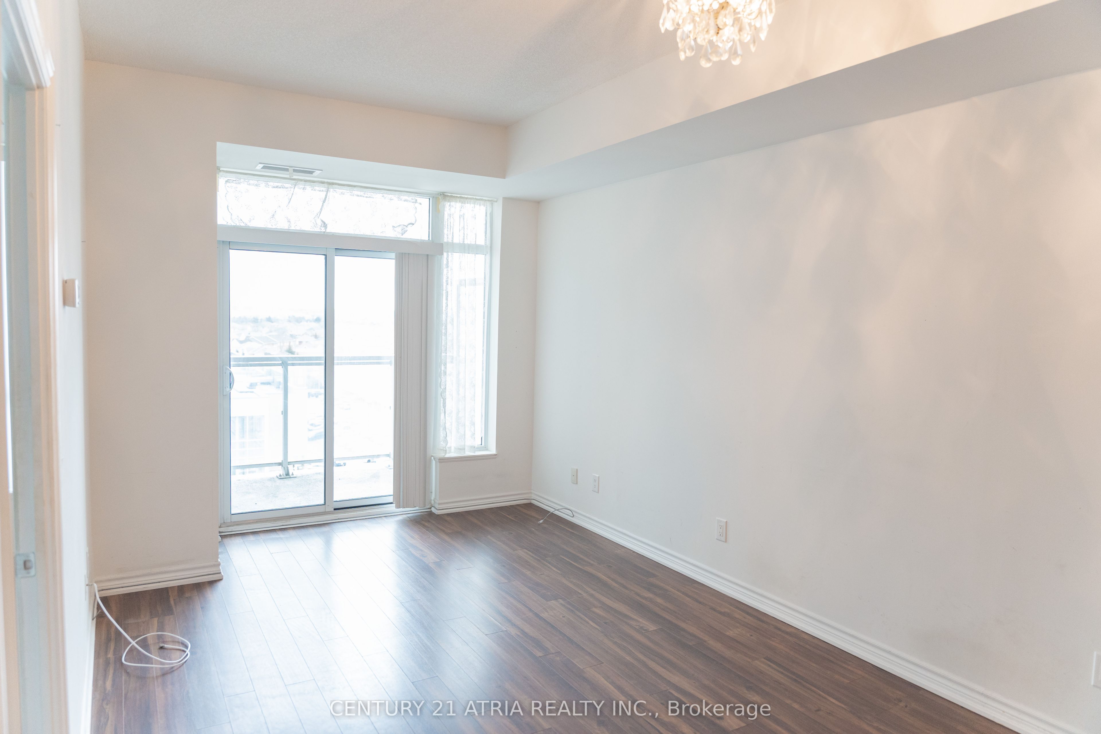 8323 Kennedy Road 902