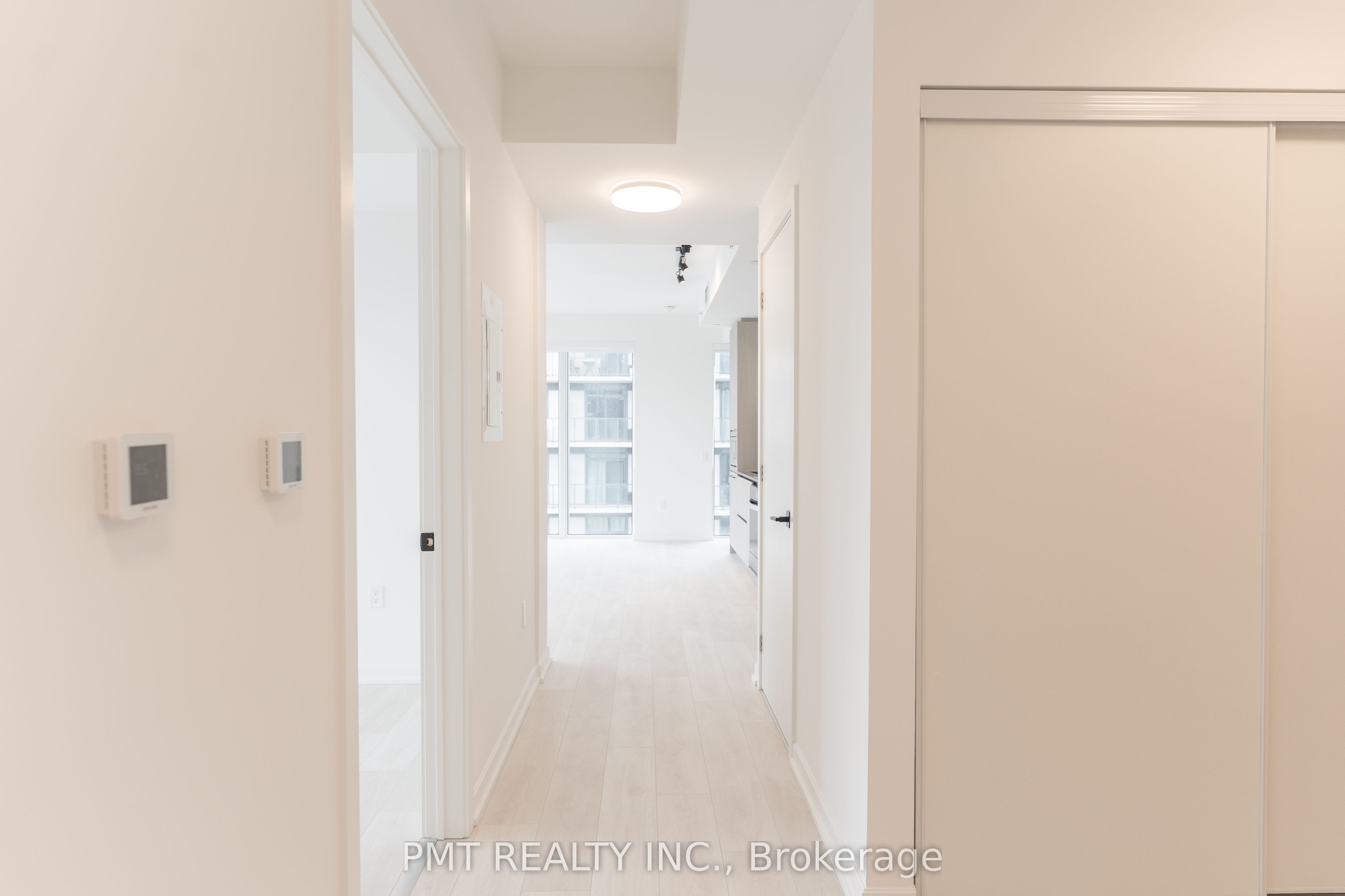 1285 Dupont Street 2110