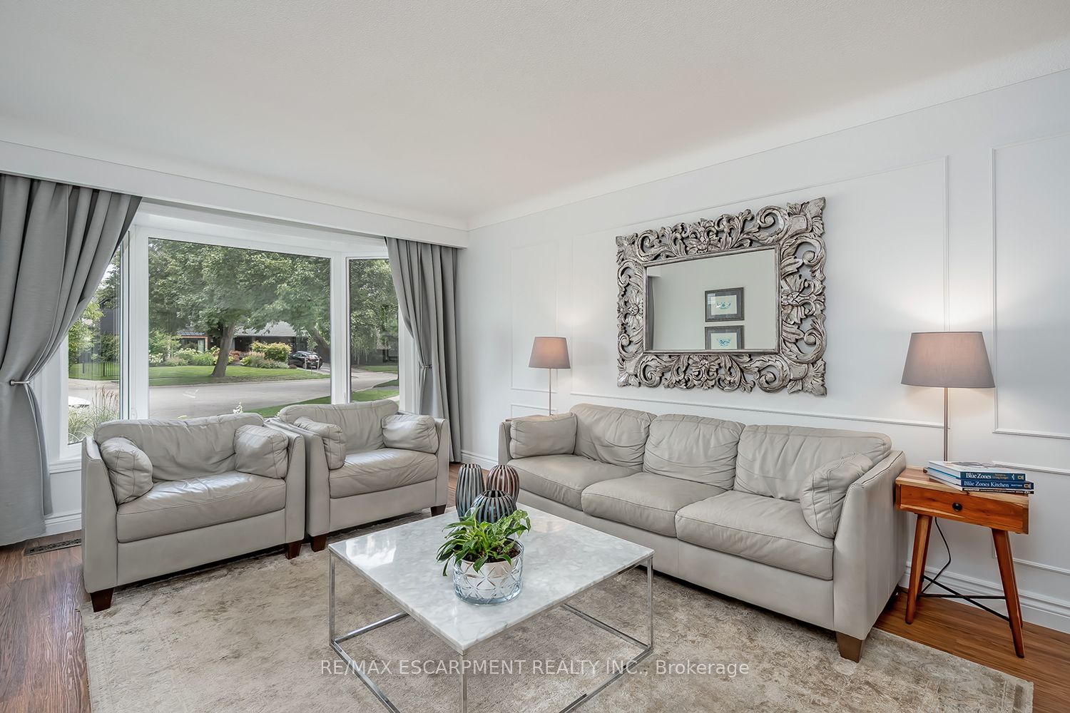 406 Oakwood Drive