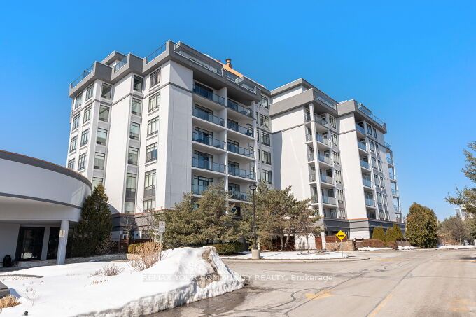 11121 Yonge Street 519