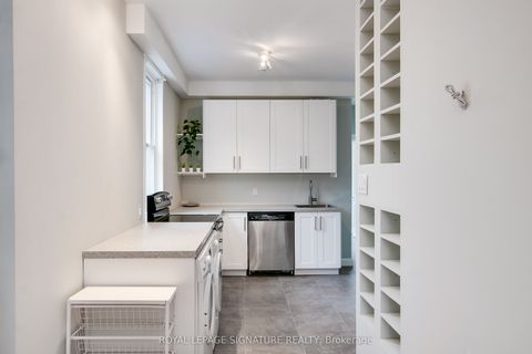 133 Brock Street 2nd Floor Toronto ON M6K 2L5