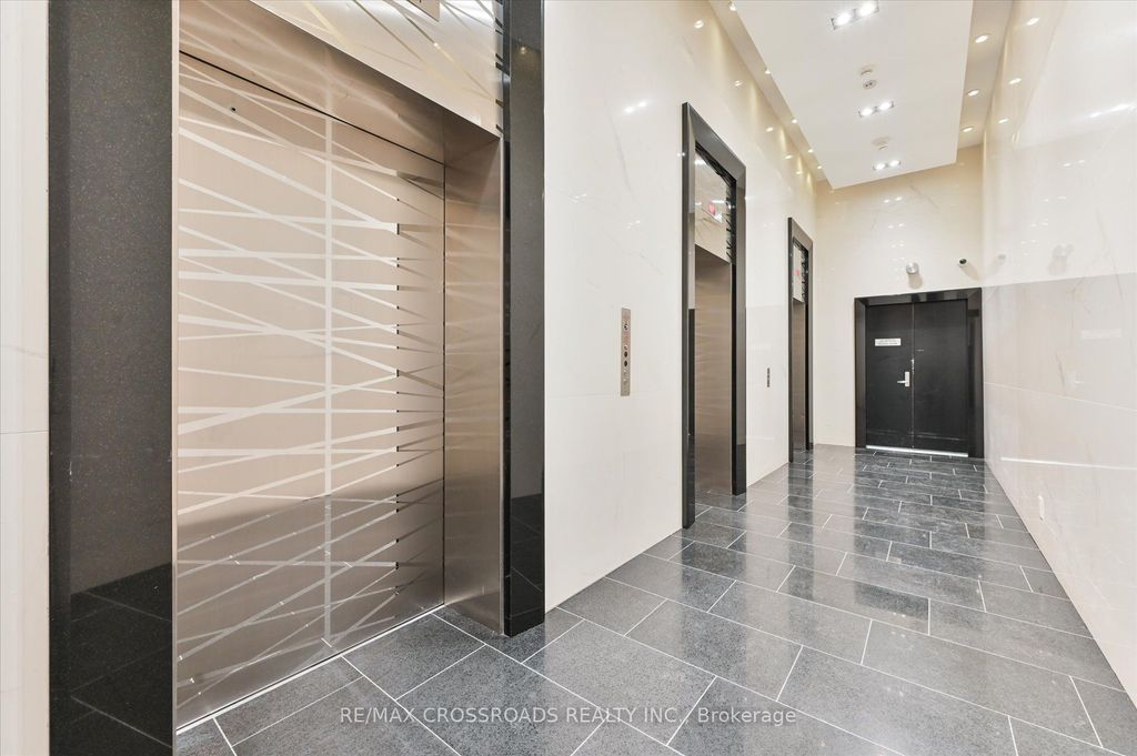 Photo of 224 King Street W #3006, Toronto, ON M5H 0A6 (MLS # C12393146)